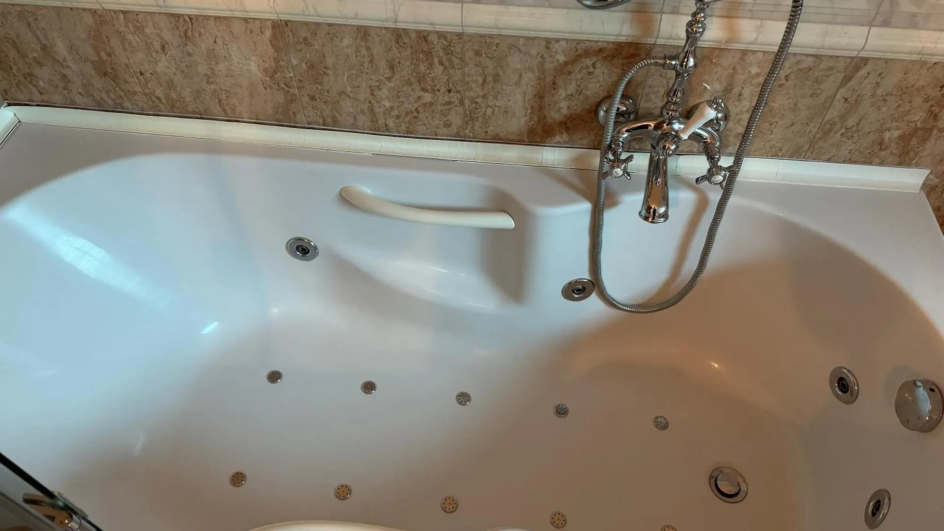 Vila Majda Elegant Apartments With Prime Location And Parking Ljubljana