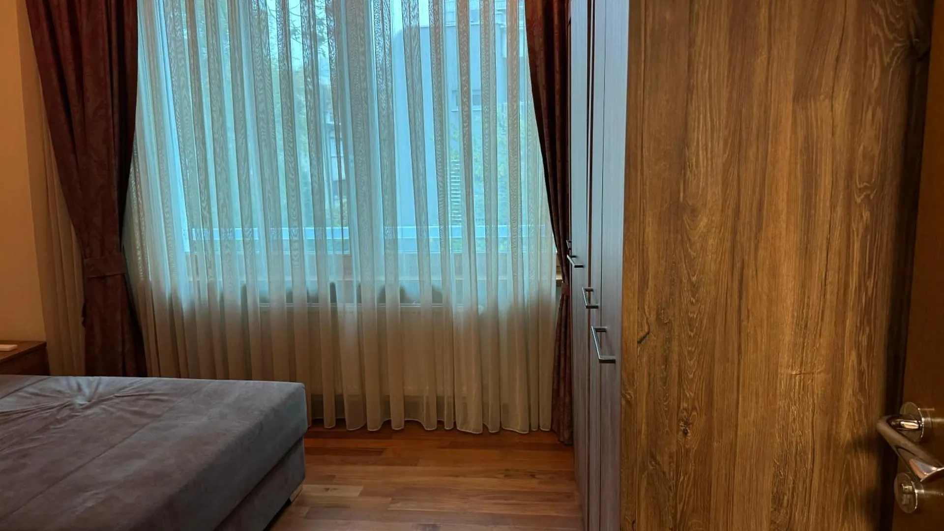 Vila Majda Elegant Apartments With Prime Location And Parking Ljubljana