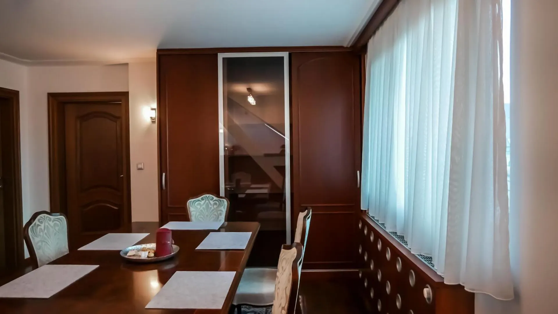 Vila Majda Elegant Apartments With Prime Location And Parking Ljubljana