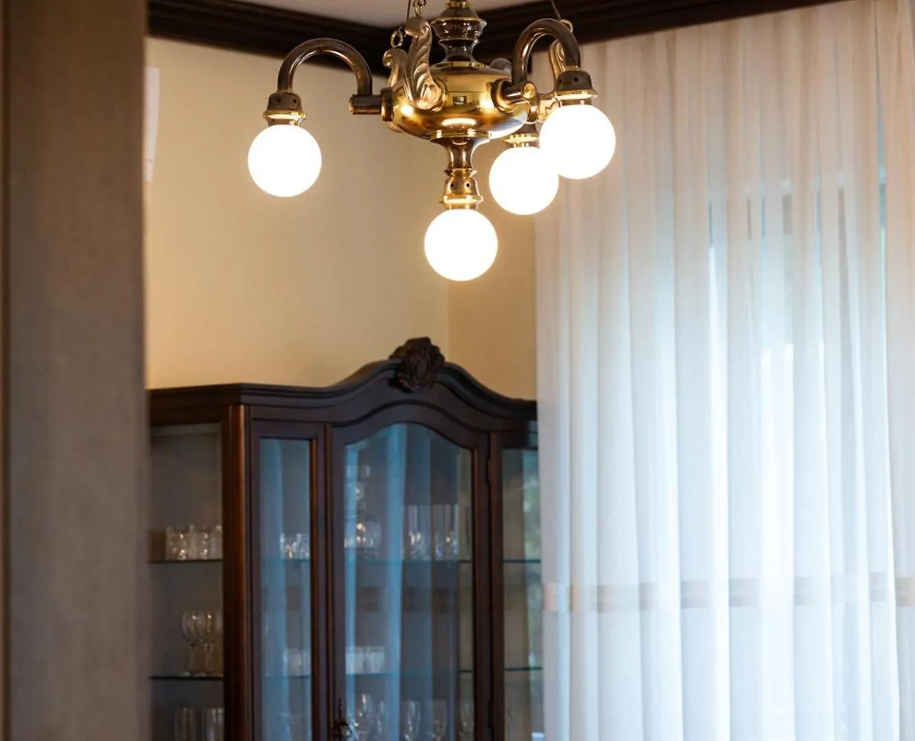Vila Majda Elegant Apartments With Prime Location And Parking Ljubljana Slovenia